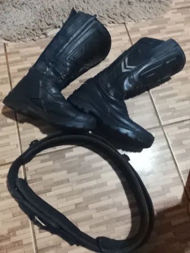 Veda de bota tática mas cinto tatico, SAMU ou ROCAN, ETC...