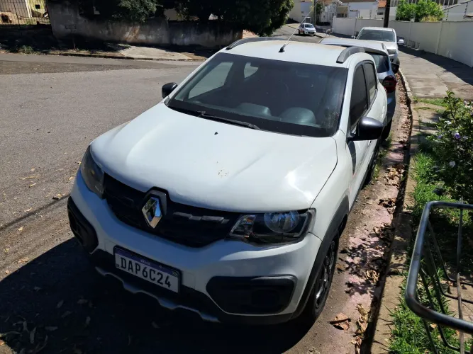 Renault Kwid Outsider 1.0 Flex 12V 5P Mec. 2020