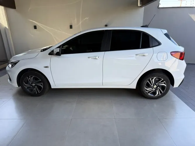 Chevrolet Onix Hatch LT 1.0 12V Flex Mec. 4P 2025