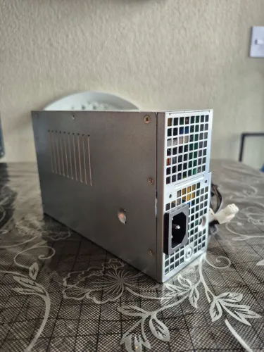 Fonte dell 460w 8 pinos