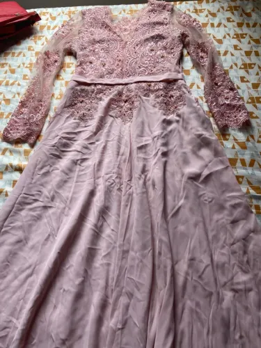 vestido de festa lilás