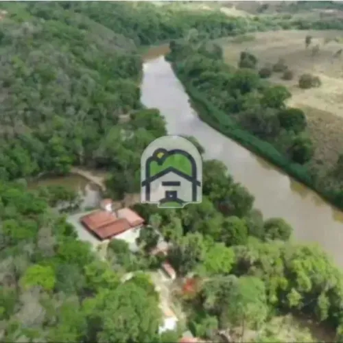 Rancho para lazer e pesca - a apenas 12 km do centro de Esmeraldas