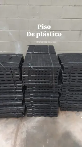 Piso de plástico 50x50