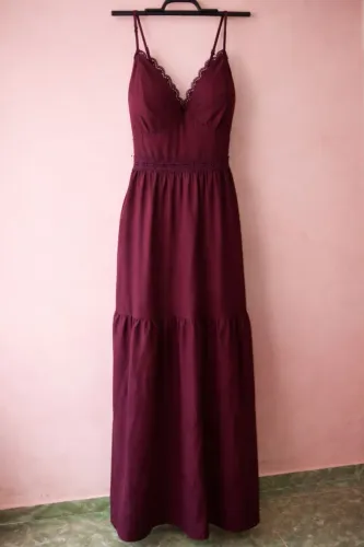 Vestido vinho