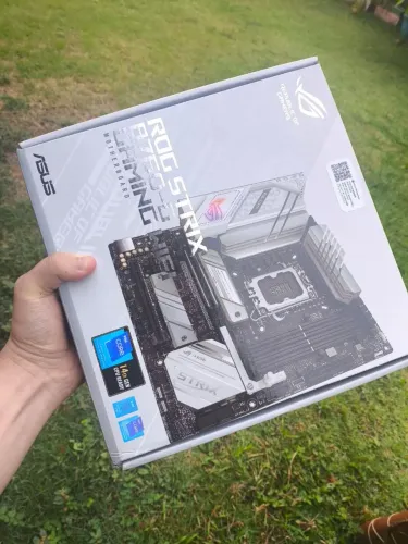 Placa mãe DDR5 ROG STRIX LGA 1700