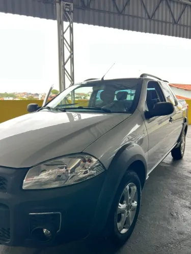 Fiat Strada Adventure1.8/ 1.8 Locker Flex CD 2015