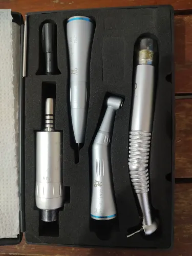 Motor para procedimentos odontológicos
