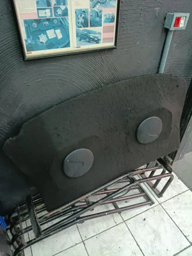 Tampão porta malas Escort sapão 2 portas