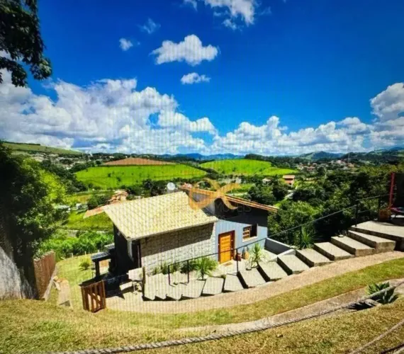 Casa em Condomínio à venda - Lindóia - Lindóia/SP