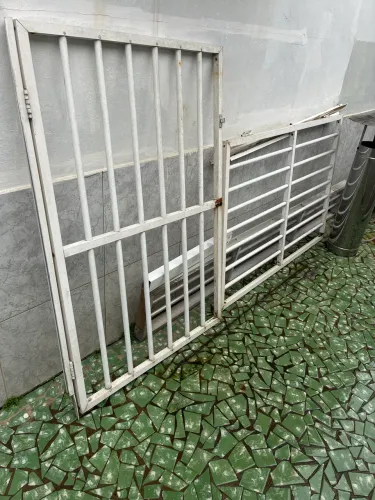 Portão em alumínio 