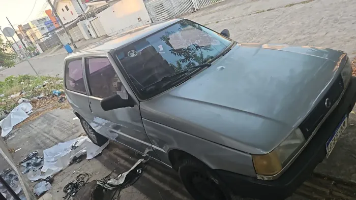 Revitalizar a pitura do seu carro com vinil de alta qualidade com investimento acessível 