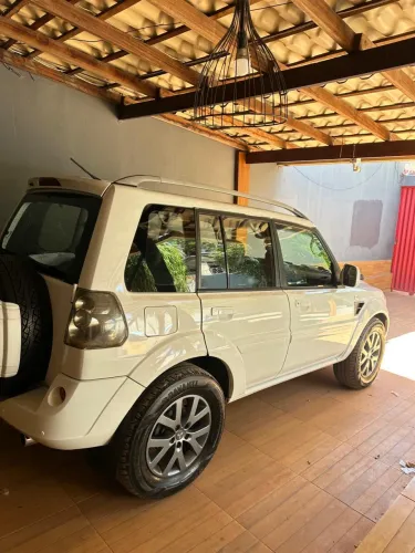 Mitsubishi Pajero TR4 2.0 Flex 16V 4X2 Aut. 2014