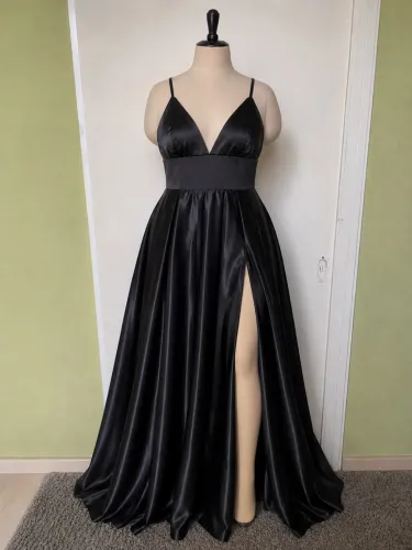 Vestido Preto Cetim