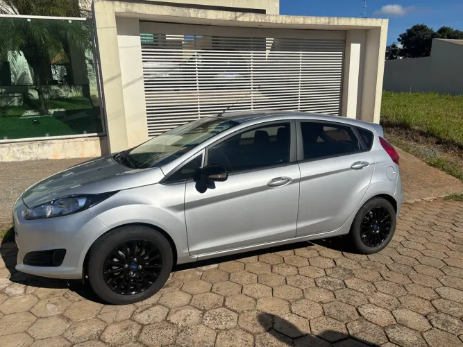 Ford Fiesta SE 1.6 16V Flex 5P 2017