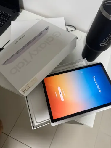 GALAXY TAB S9, 128GB DE ARMAZENAMENTO. TABLET SEM MARCAS DE USO EM PERFEITO ESTADO