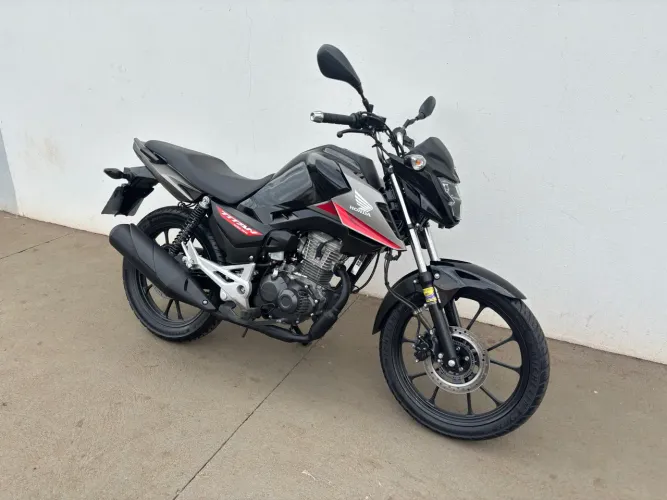 Vendo ou troco por Moto Honda CG Titan 160 2025 Completa Único Dono
