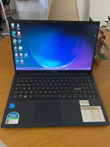 Vendo notebook ASUS Vivobook