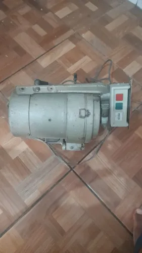 VENDE-SE 2 MOTOR DE MÁQUINA DE CUSTURA 