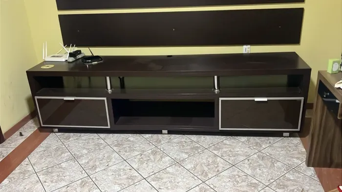 PAINEL DE TELEVISÃO