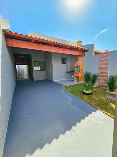 Casa para venda possui 80 metros quadrados com 3 quartos