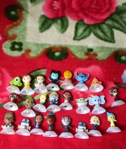 Bonecos coleção 100 anos da Disney