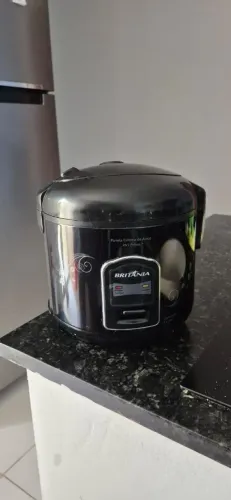 Panela de arroz britânia