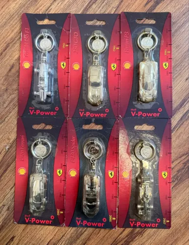 Coleção completa de 6 chaveiros Ferrari Shell V-Power