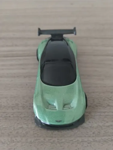 Hot Wheels Aston Martin Vulcan 2019 Hw Exotics