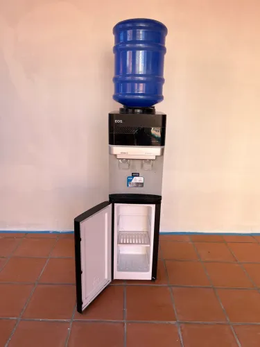 Bebedouro EOS Água gelada e fria