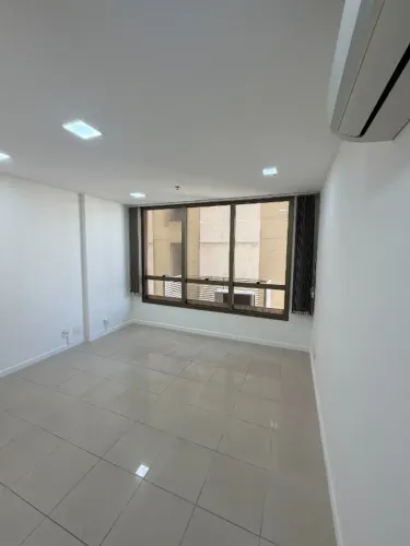 CENTRO EMPRESARIAL TIFFANY EM ICARAI - NITEROI,RJ Sl. COMERCIAL 35m2