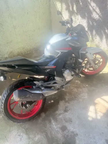Cb250