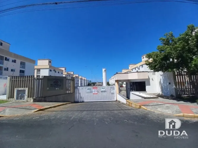 Apartamento semi mobiliado para locação