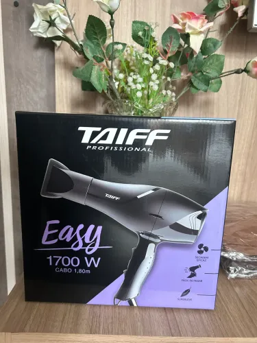 Vendo secador de cabelo novo!!!