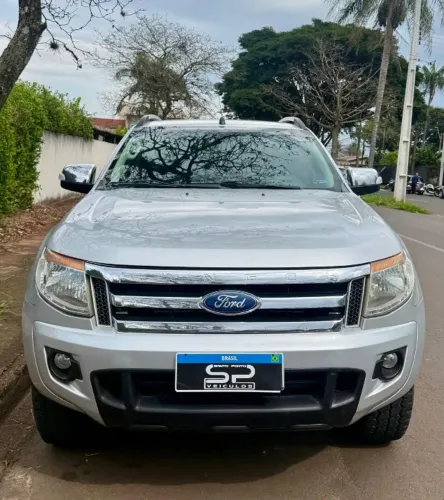 Ford Ranger Limited 3.2 20V 4X4 CD Aut. Dies. 2013
