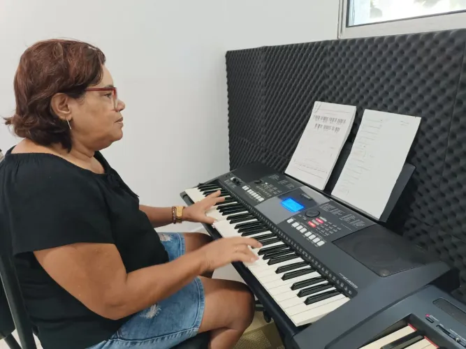 Teclado e Piano Popular Aulas
