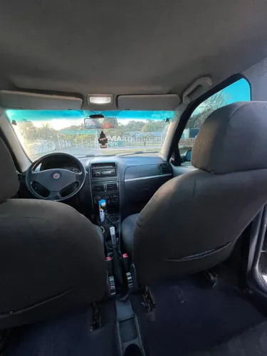 Fiat Siena ELX 1.0 MPI Fire/fire Flex 8V 4P 2010