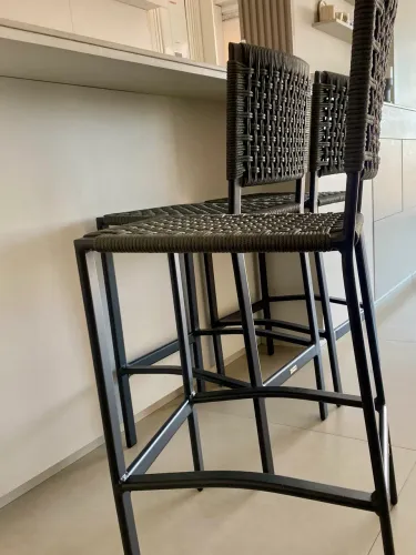 Banqueta Bertioga em Corda Náutica e alumínio com pintura eletrostática