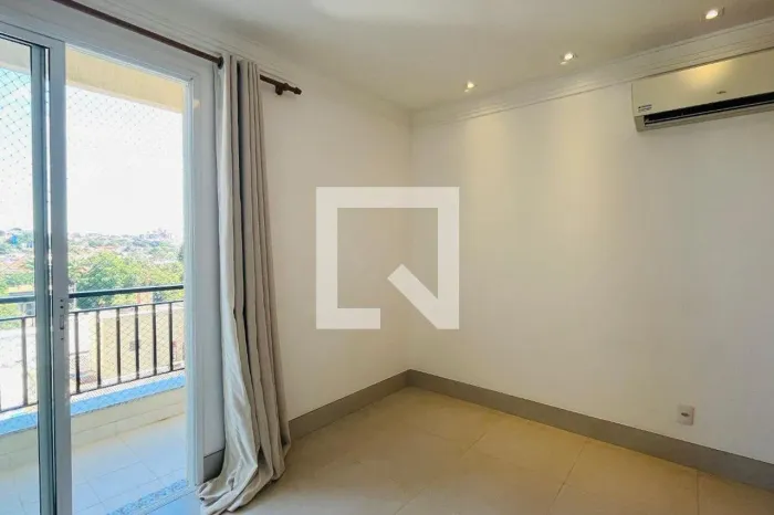 APARTAMENTO RESIDENTIAL em Campinas - São Paulo, Vila Itapura