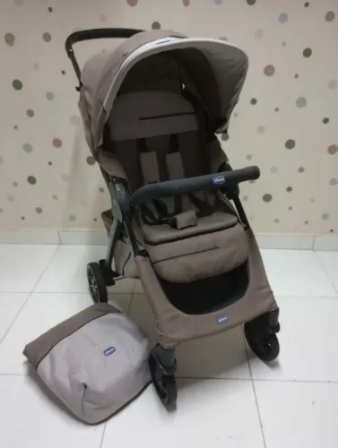 Carrinho de Bebê + Capa de Frio | Chicco Kwik One