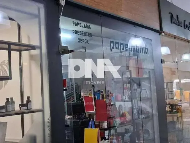 Loja : / Comercial / Jardim Botânico