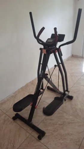 Esteira, simulador de caminhada, equipamento de exercício