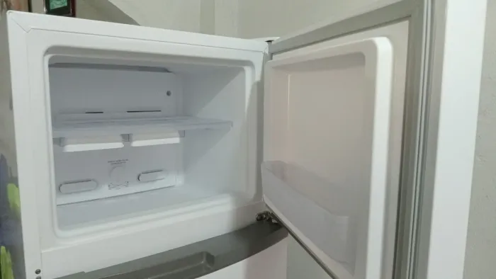Geladeira consu