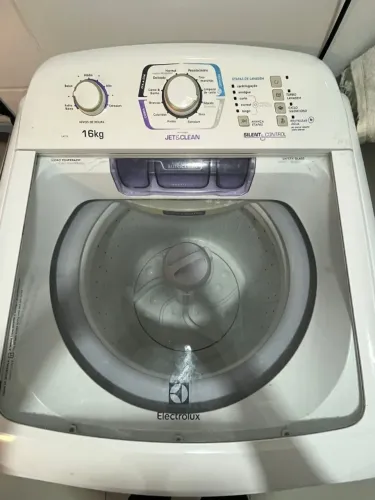 Máquina de Lavar Eletrolux 16kg - PERFEITO ESTADO DE CONSERVAÇÃO