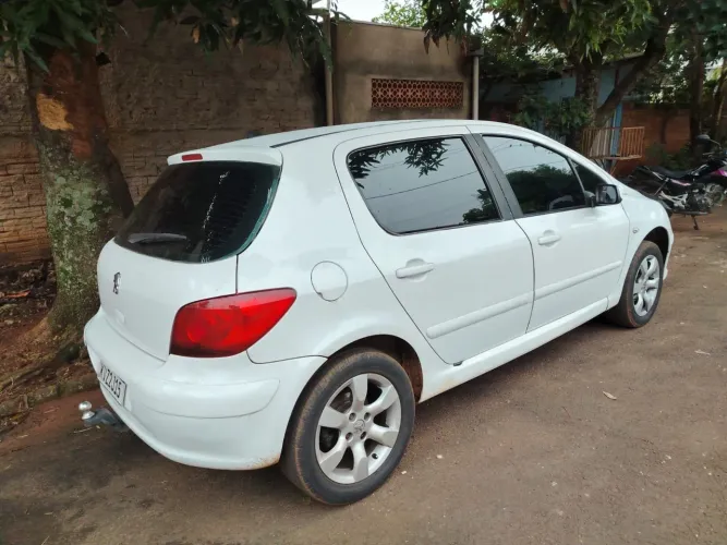 Peugeot 307 Sed. Presence 1.6 Flex 16V 4P 2009