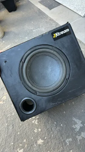 Caixa de som amplificada 