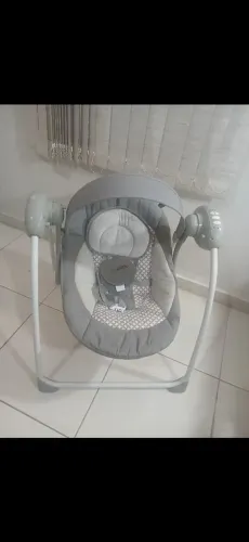 Cadeira de balanço automática para bebês