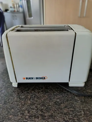Torradeira Black&Decker 110v