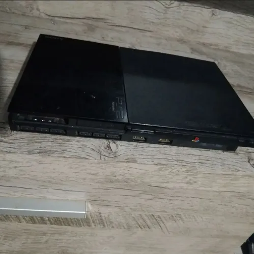 PLAYSTATION 2, EM PERFEITO ESTADO
