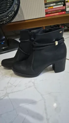 Bota Dakota