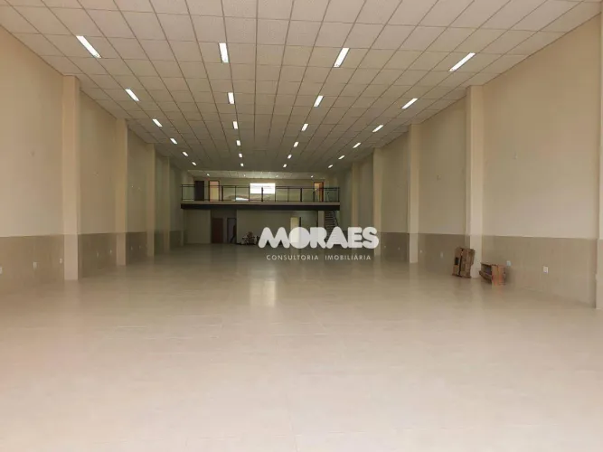 Salão comercial para alugar, 580 m² por R$ 14.000/mês - Vila Carolina - Bauru/SP